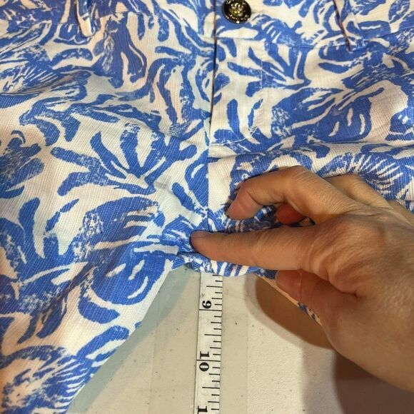 Lilly Pulitzer Women's Callahan Chino Shorts Resort White Blue On a Roll Size 2 - Picture 7 of 11